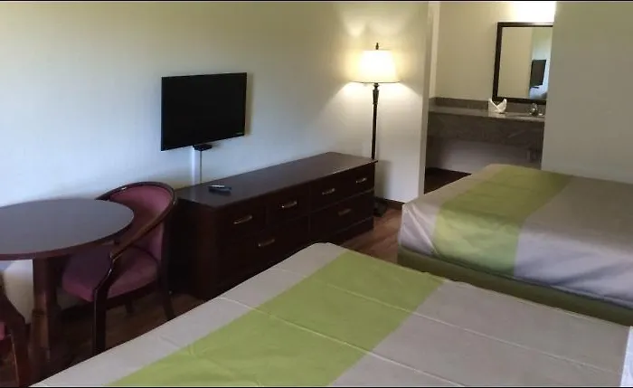 6-mattoon, Il Hotel 2*