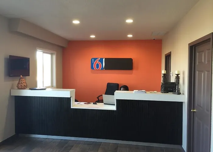 Hotel 6-mattoon, Il