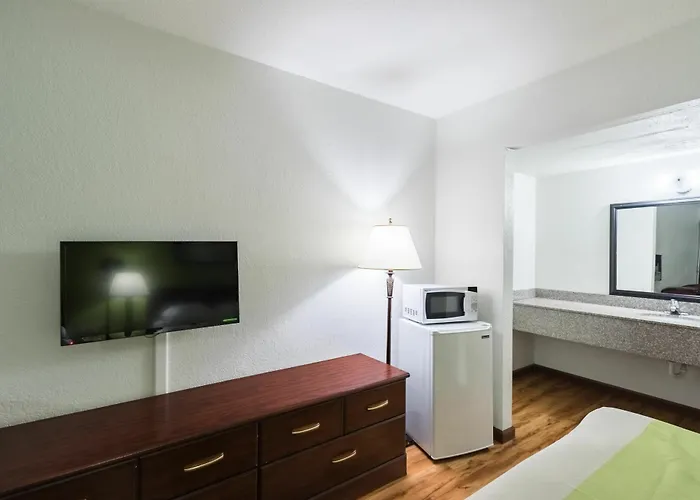 6-mattoon, Il Hotel